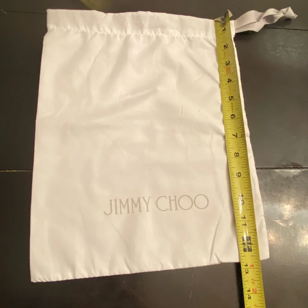 Jimmy Choo reposhing this